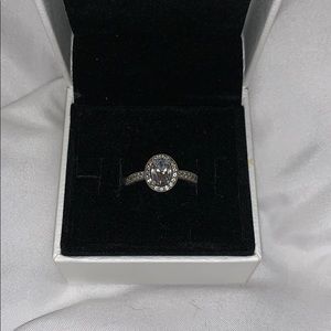 Vintage elegance Pandora ring size 5